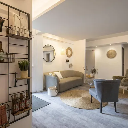 Hotel The Originals City, Le Beaujoire, - En Face Du Parc Des Expositions Et Face Au Stade Beaujoire