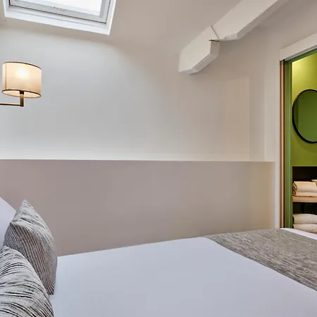 Szálloda The Originals City, Le Beaujoire, - En Face Du Parc Des Expositions Et Face Au Stade Beaujoire 3*