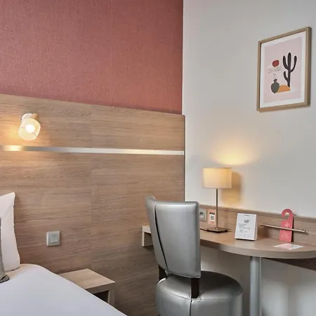 The Originals City, Le Beaujoire, - En Face Du Parc Des Expositions Et Face Au Stade Beaujoire 3* Nantes