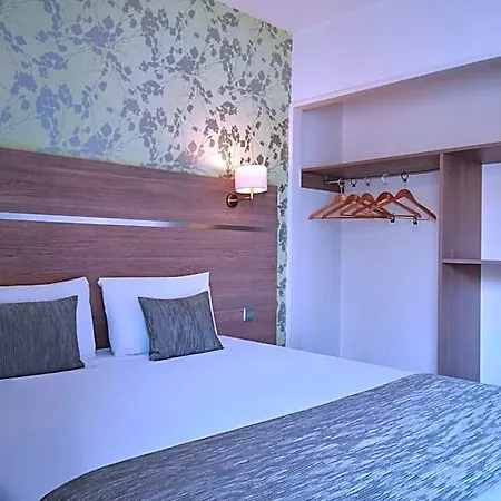 ホテル The Originals City, Le Beaujoire, - En Face Du Parc Des Expositions Et Face Au Stade Beaujoire 3*