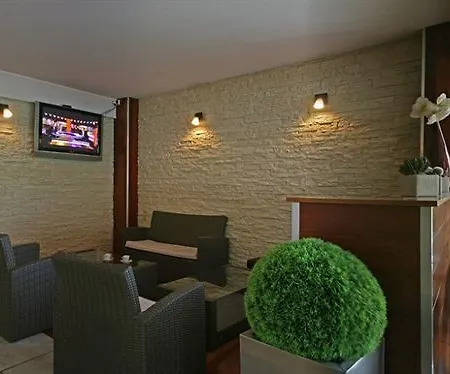 The Originals City, Le Beaujoire, - En Face Du Parc Des Expositions Et Face Au Stade Beaujoire Hotel