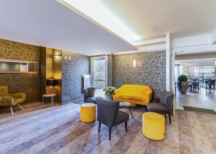 Hotel The Originals City, Le Beaujoire, - En Face Du Parc Des Expositions Et Face Au Stade Beaujoire 3*