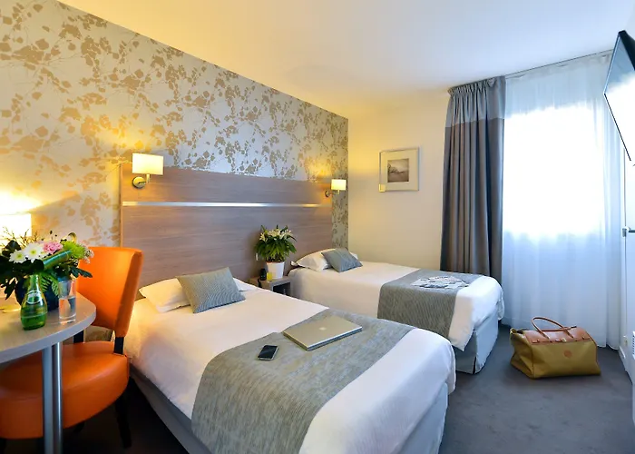 The Originals City, Le Beaujoire, - En Face Du Parc Des Expositions Et Face Au Stade Beaujoire Hotel 3*