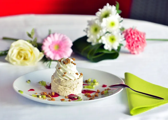 The Originals City, Le Beaujoire, - En Face Du Parc Des Expositions Et Face Au Stade Beaujoire Hotel Nantes