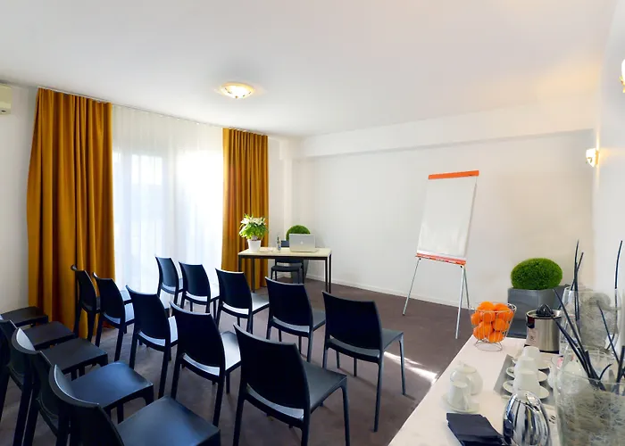 The Originals City, Le Beaujoire, - En Face Du Parc Des Expositions Et Face Au Stade Beaujoire Hotel