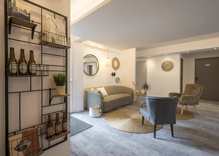 Hotel The Originals City, Le Beaujoire, - En Face Du Parc Des Expositions Et Face Au Stade Beaujoire