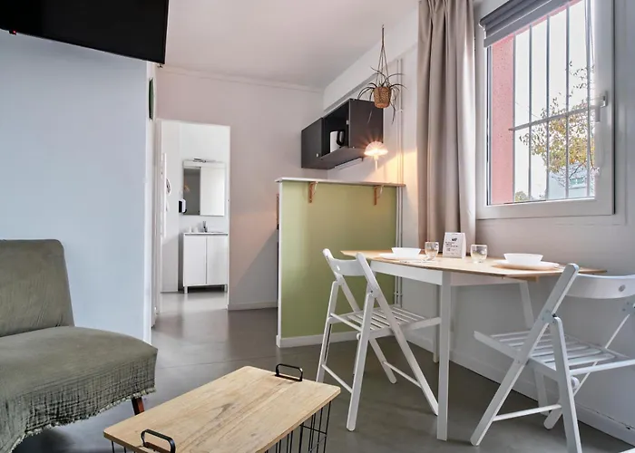 Hotel The Originals City, Le Beaujoire, - En Face Du Parc Des Expositions Et Face Au Stade Beaujoire Nantes