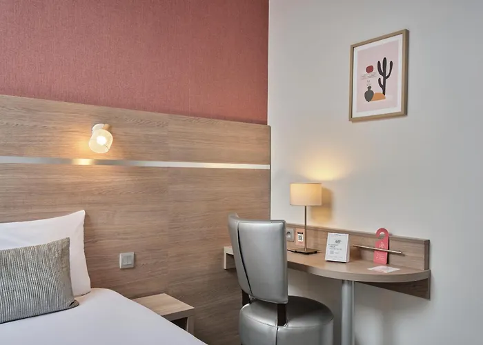 The Originals City, Le Beaujoire, - En Face Du Parc Des Expositions Et Face Au Stade Beaujoire 3* Nantes