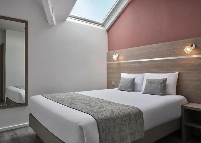 Hotel The Originals City, Le Beaujoire, - En Face Du Parc Des Expositions Et Face Au Stade Beaujoire Nantes