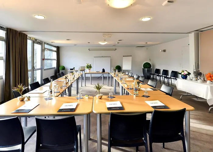 The Originals City, Le Beaujoire, - En Face Du Parc Des Expositions Et Face Au Stade Beaujoire 3* Nantes